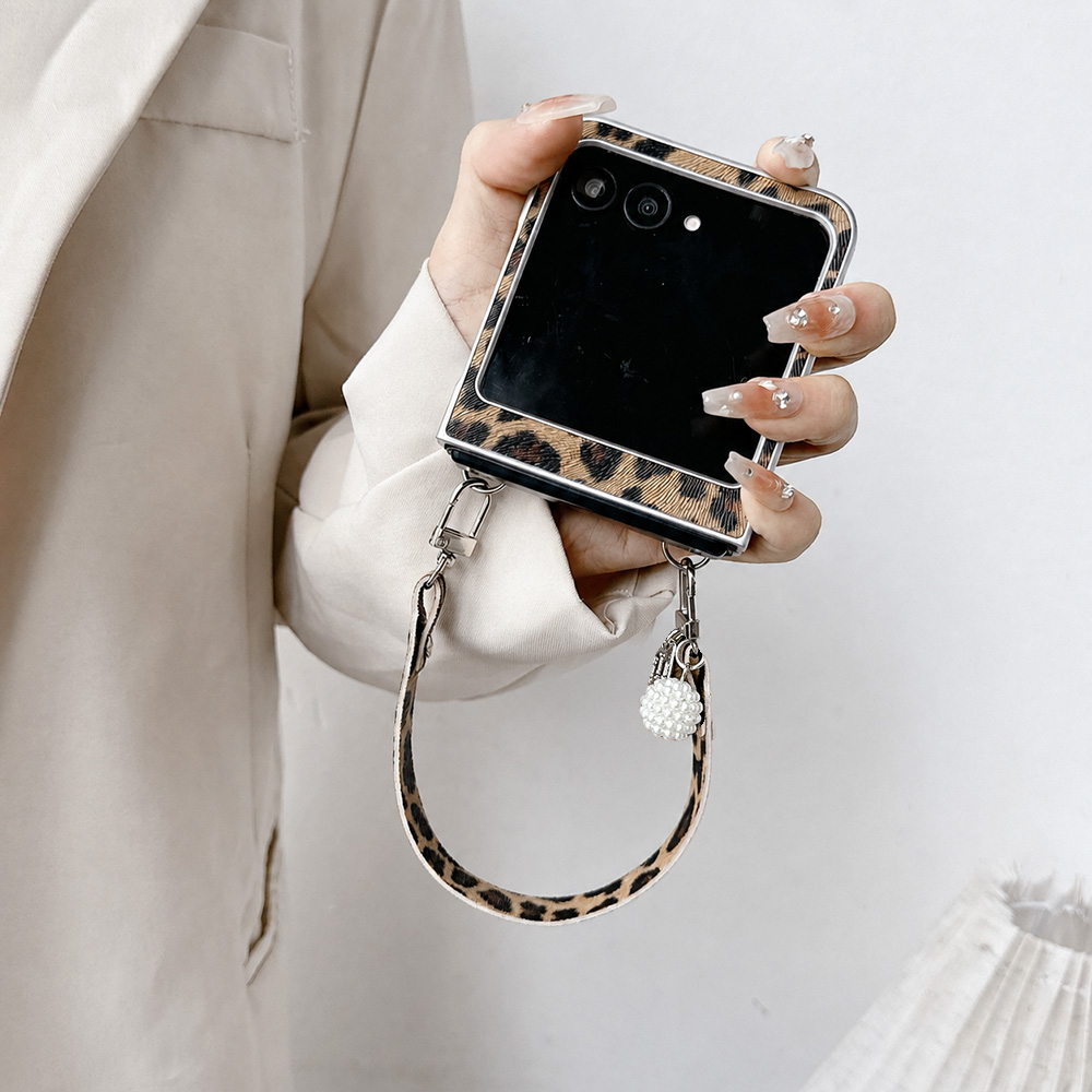 모토로라 레이저 60 50 울트라용 레오파드 프린트 접 - Phone Accessories Beads 리뷰 및 가격